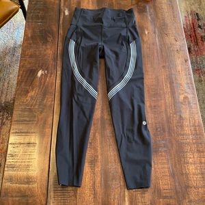Lululemon Size 4
